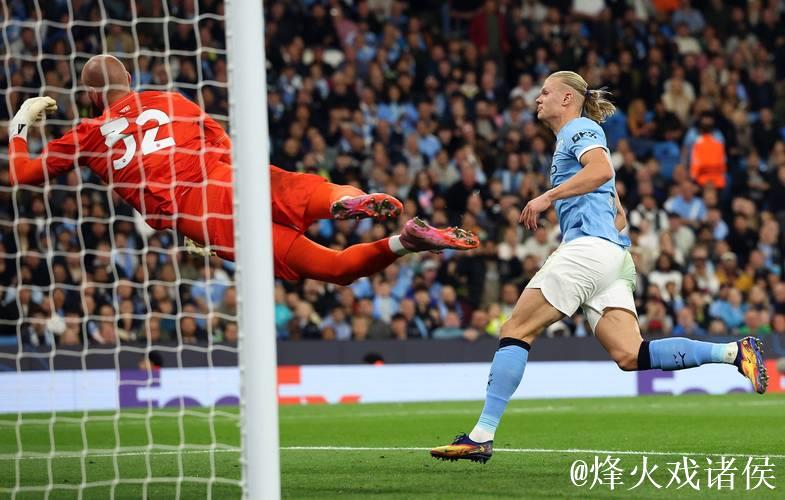 哈兰德欧冠破50球+逼红牌 曼城2-0胜十人那不勒斯